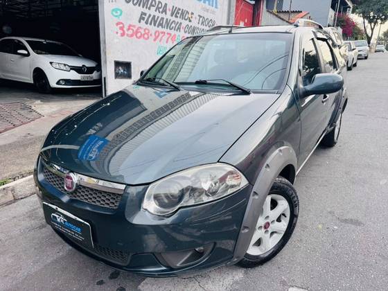 FIAT PALIO 1.6 TREKKING WEEKEND 16V FLEX 4P MANUAL FIAT PALIO 1.6 TREKKING WEEKEND 16V FLEX 4P MANUAL